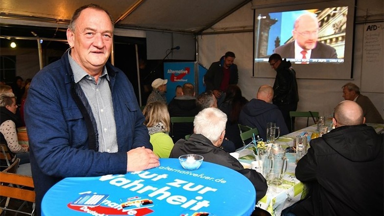 Nach dem vorläufigen Endergebnis lag AfD-Politiker Heiko Hessenkemper nur 0,9 Prozent bei den Erststimmen hinter der gebürtigen Eppendorferin.