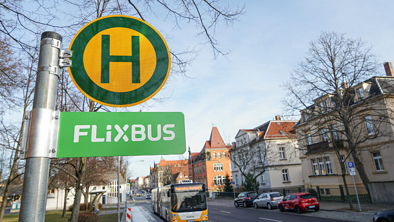 Das ist die neue Flixbus-Haltestelle am August-Bebel-Platz in Bautzen.