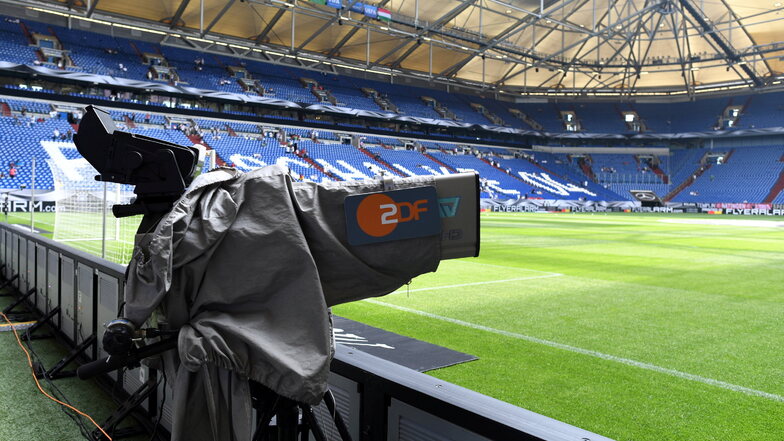 Der DFB-Präsident wünscht sich frühere Anstoßzeiten bei Länderspielen.