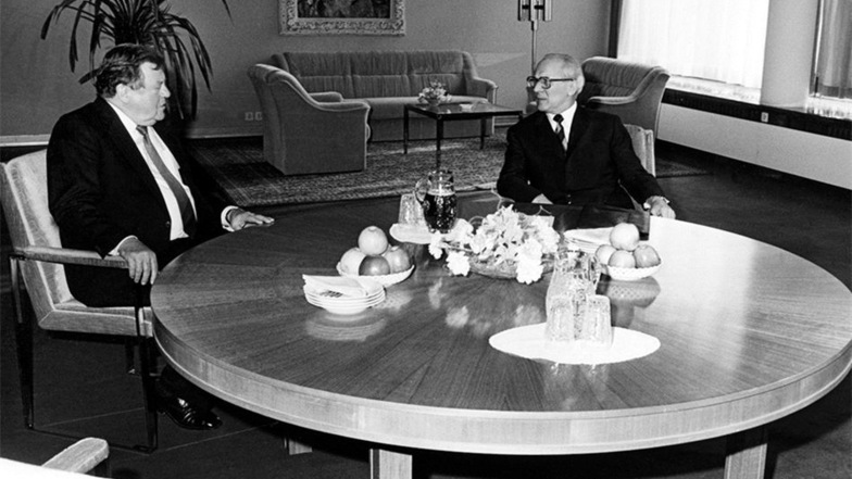 Franz Josef Strauß und Erich Honecker fädelten im Gästehaus den historischen Milliardenkredit für die DDR ein.