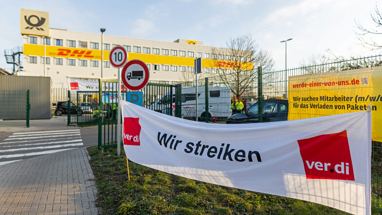 Rund 9.400 Beschäftigte streiken am Samstag bei der Deutschen Post. Aufgerufen hat die Gewerkschaft Verdi.