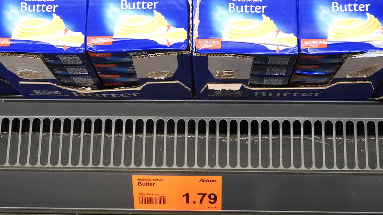Butter ist zuletzt wieder etwas billiger geworden, aber die Preise für viele Lebensmittel sind im Februar weiter gestiegen.