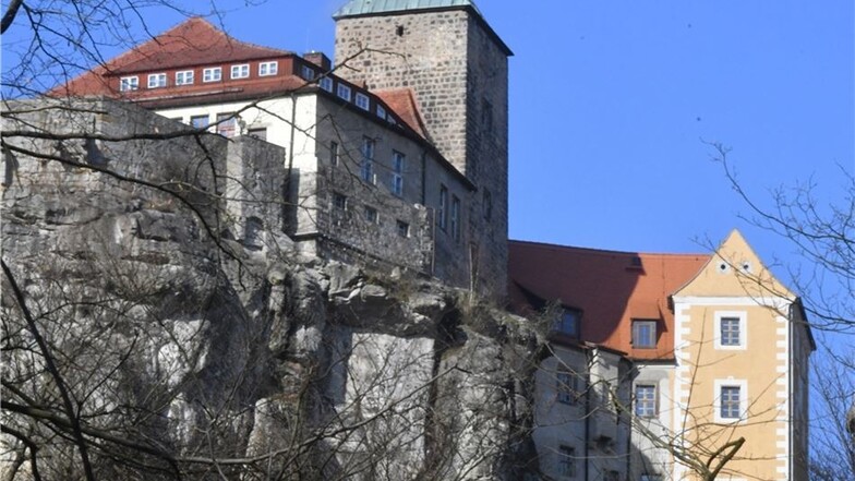 Ihr Favorit wäre die Burg Hohnstein. Genügend Exponate hat Rainer Schneider schon gesammelt.