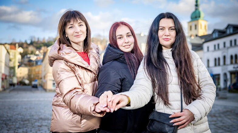 "Wir hatten so viele Träume" - drei Ukrainerinnen zwischen Zorn und Zukunft