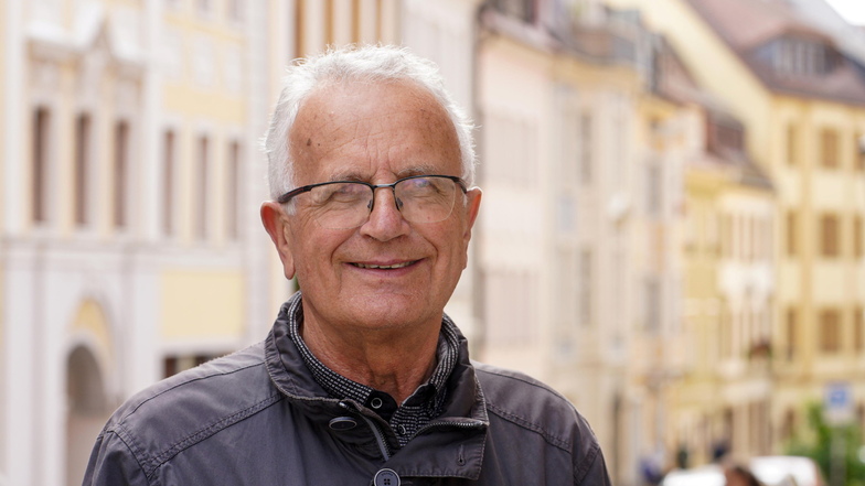 Dietmar Stange, der Vorsitzende des Bautzener Tourismusvereins, ist zufrieden mit den Besucherzahlen des Altstadtfestivals in diesem Jahr.