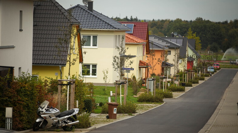 Einfamilienhäuser im Dresdner Stadtteil Weißig: Im Stadtgebiet stehen so gut wie keine Eigenheime zum Verkauf.