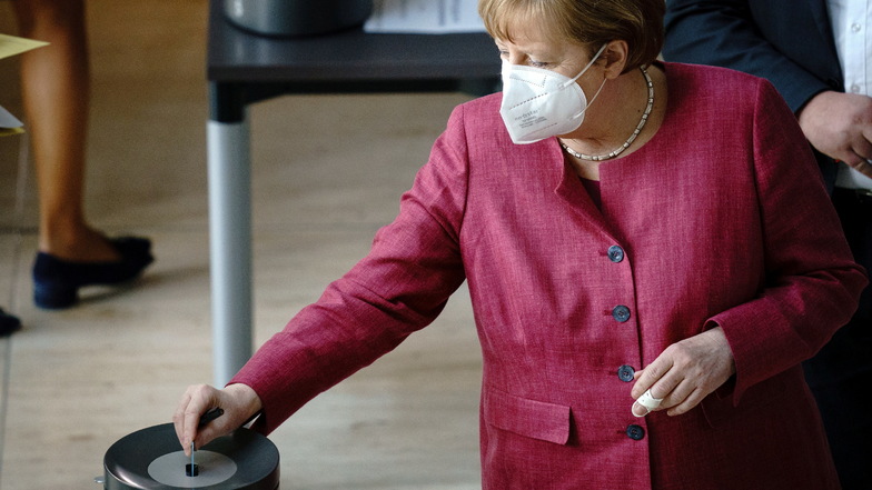 Bundeskanzlerin Angela Merkel (CDU) verteidigte die bundesweite Notbremse.