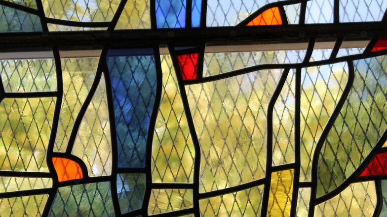 Was Kirche und Glas in Weißwasser verbindet