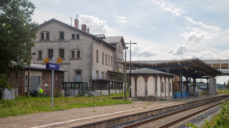 Der Personenbahnhof in Horka. Dieser wird erst mit dem Ausbau der Bahnstrecke Görlitz-Cottbus saniert. Und das dauert noch einige Jahre, sagt die Deutsche Bahn.