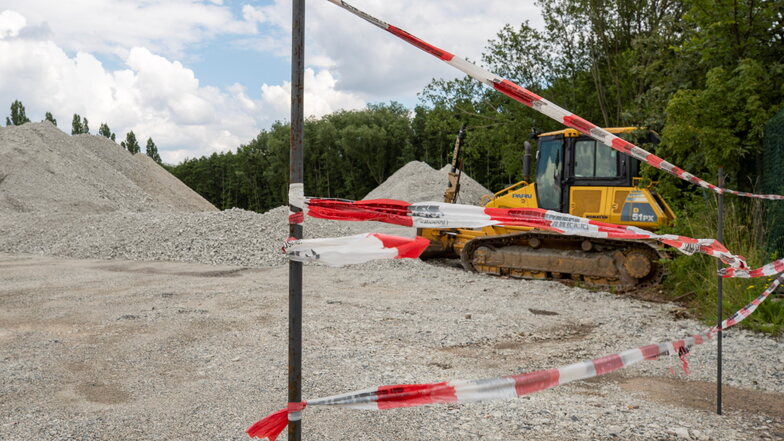 In Kesselsdorf wird der Abbruchbeton von der A17 wiederverwertet - ohne Genehmigung.