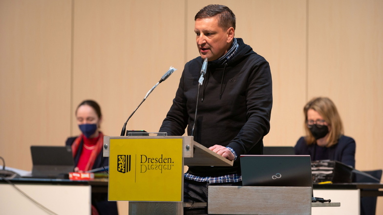 Jens Genschmar bleibt weiterhin Vorsitzender der neuen Fraktion im Dresdner Stadtrat.