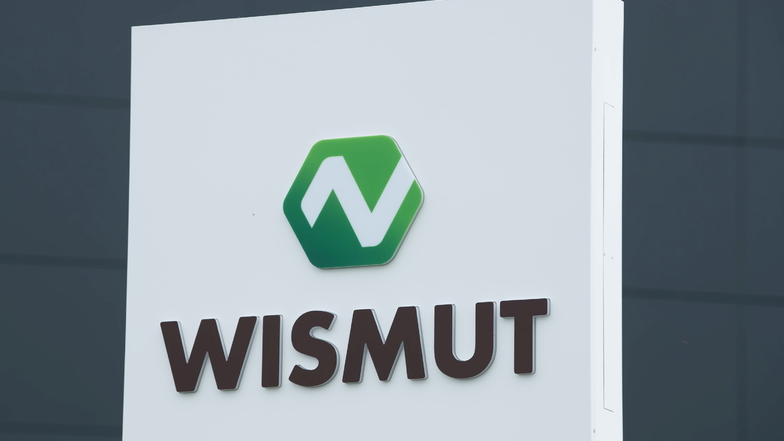Ein Schild mit dem Logo der Wismut GmbH