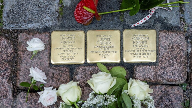 Die drei neuen Stolpersteine erinnern an Leopold, Hannchen und Ludwig Fischer, die in dem Meißner Altstadthaus einst lebten.