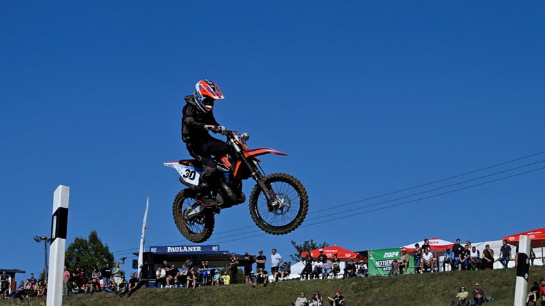 Hochspannende Rennen und großes Können - die Fahrer beim Motocross des MC Reinsdorf brillierten am Wochenende.