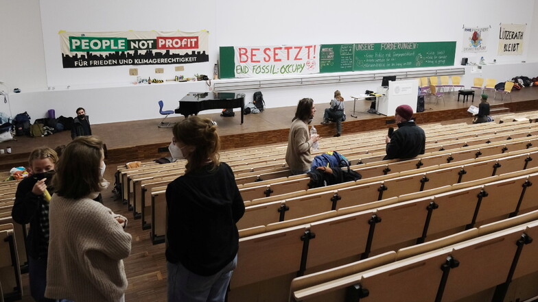 Umweltaktivisten hielten den größten Hörsaal an der Uni Leipzig seit Montag besetzt.
