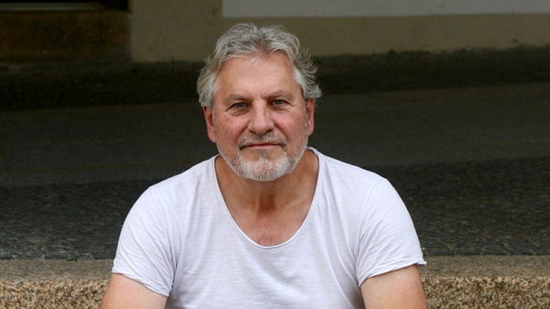 Der Schauspieler Andreas Rüdiger spielte 2007/08 im Sommertheater auf dem Untermarkt mit und zog danach bald nach Görlitz.