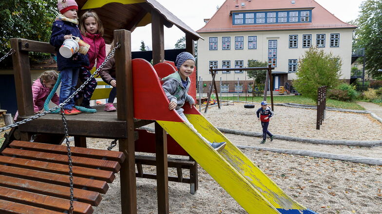 Natürlich sind auch die Kitas in den Görlitzer Ortsteilen von der Gebührenerhöhung betroffen - im Bild die Kindertagesstätte in Ludwigsdorf.