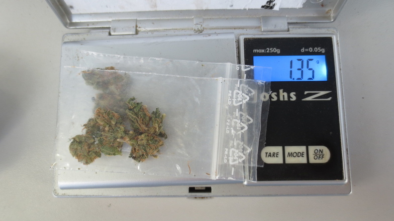 1,35 Gramm brachte das Marihuana auf die Waage.