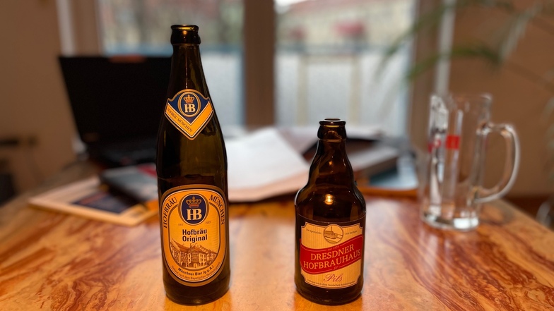 Die Hersteller des Hofbräu München (links) fordern, dass die Marke "Dresdner Hofbrauhaus" (rechts) gelöscht wird.