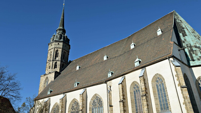 Auch die katholische Pfarrei aus Bautzen hat historische Kirchenbücher aus dem 17. Jahrhundert zur Vefügung gestellt. Diese sind nun online kostenfrei einsehbar.
