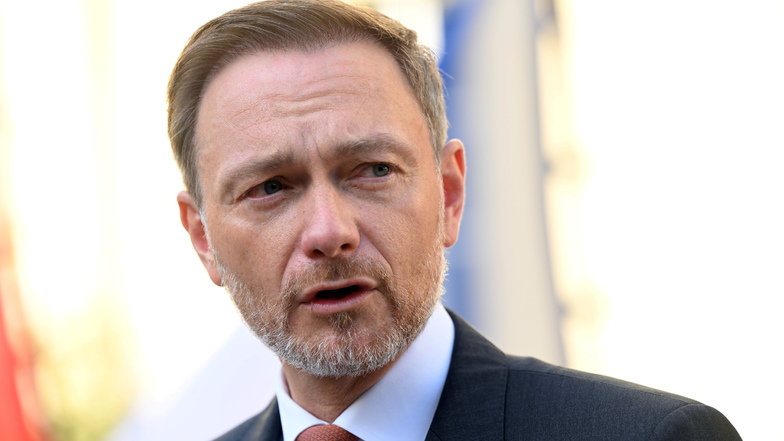 Finanzminister Lindner offen für deutlich höhere Pendlerpauschale