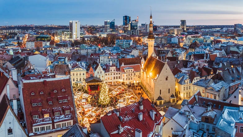 Altstadt Tallin mit Weihnachtsmarkt.