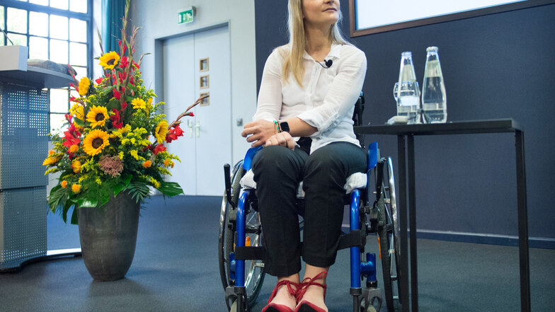 Ein starker Auftritt einer starken Frau. Am 12. September 2018 berichtet Kristina Vogel bei ihrem ersten öffentlichen Auftritt seit dem Unglück von ihrem Leben im Rollstuhl.