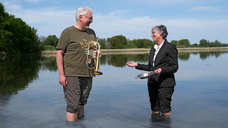 Am Dippelsdorfer Teich in Moritzburg kann man sich jetzt taufen lassen