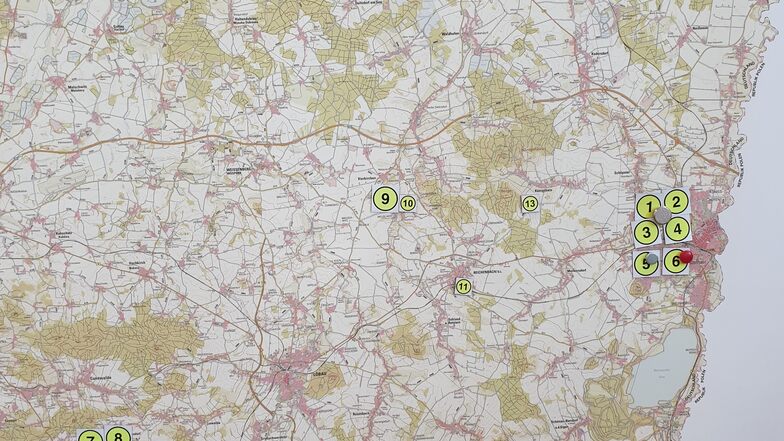 Auf dieser Karte markiert das Landratsamt die aktuellen Corona-Fälle im Landkreis Görlitz. Die Nummerierung entspricht nicht der zeitlichen Reihenfolge der Infizierungen. Nummer 12 ist in Weißwasser.