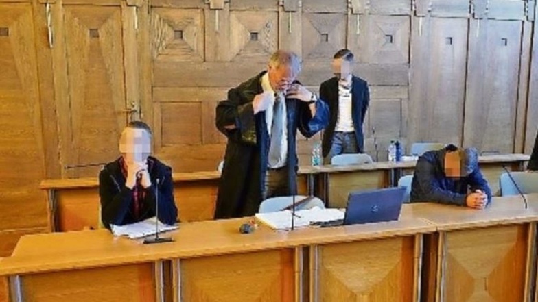 Schon am ersten Verhandlungstag hatten die drei Angeklagten ihre Taten gestanden. Am Freitag wurden sie nun vom Landgericht Görlitz in Bautzen verurteilt.