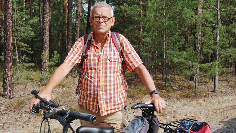 Ingo Zschau dreht mit seinem Winora-Fahrrad gern Runden im Seenland – diesmal um den Scheibe-See.