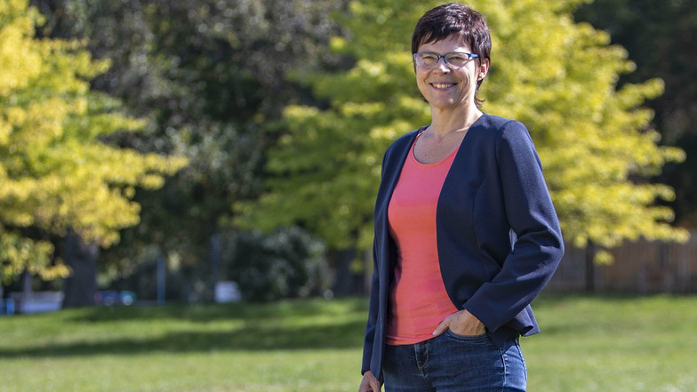 Die 54-jährige Michaela Steuer aus Riesa will Bürgermeisterin in Stauchitz werden.