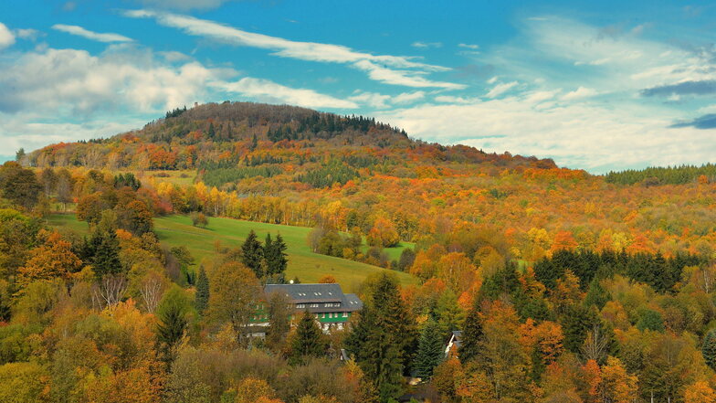 Der Geisingberg ist auch im Herbst ein lohnendes Ausflugsziel.