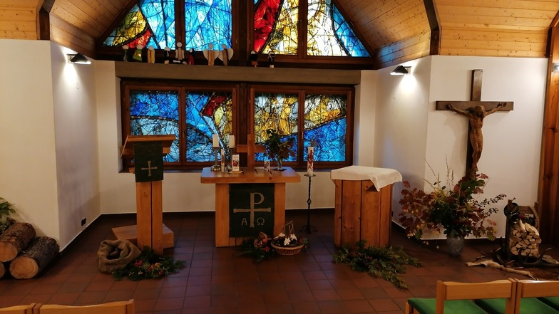 In der Altenberger Kirche wurde ein Walderntegottesdienst gefeiert.