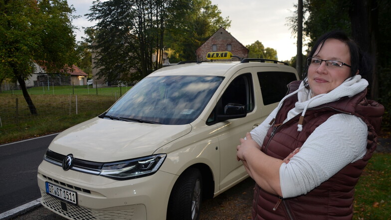 Taxifahrerin

Sonja Thies aus Sohland hat sich in einer von Männern dominierten Branche selbstständig gemacht.