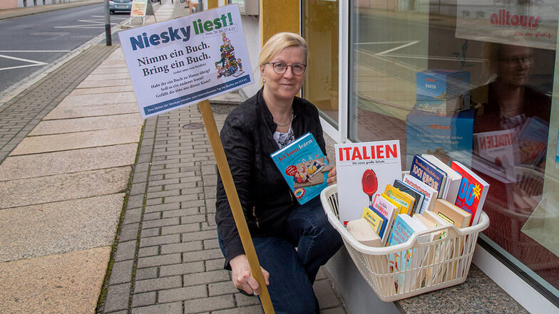 Nieskys Händler bieten viel Lesestoff vor ihrer Ladentür
