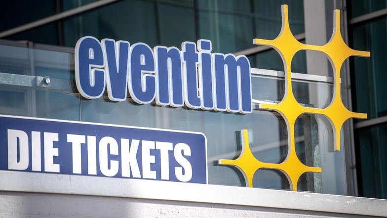Der Konzertveranstalter CTS Eventim will das Festival- und internationale Ticket-Geschäft des französischen Medien- und Mischkonzerns Vivendi kaufen.
