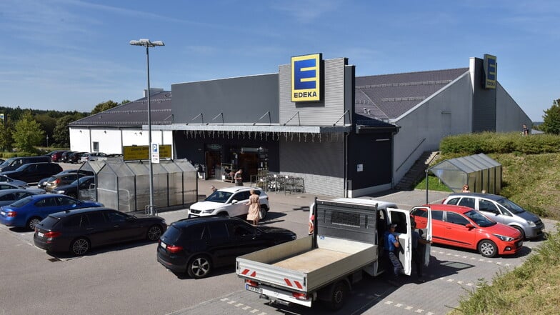 Altenbergs Edeka-Markt gehört mit seinen 1.100 Quadratmetern zu den kleineren Märkten.