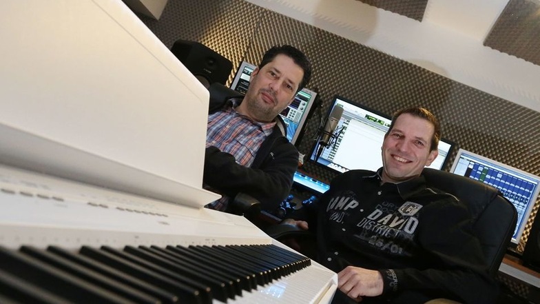 Mirko Adam (l.) und Steven Münzberg leiten die Tonformer-Studios in Erfurt und Ottendorf-Okrilla.