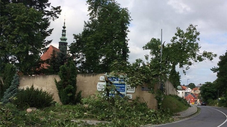 In Bretnig-Hauswalde hinterließ das Unwetter schlimme Schäden.