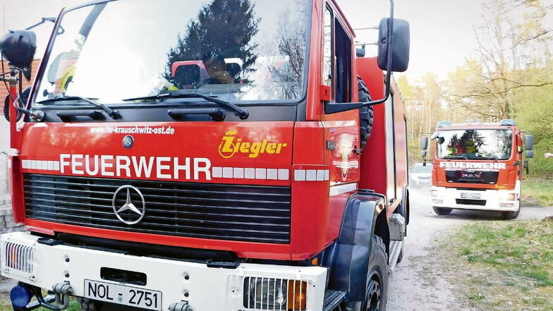 Egal, ob Kameraden und Fahrzeuge der Feuerwehr Krauschwitz Ost, Pechern oder Sagar im Einsatz sind  für alle Wehren und Leistungen gilt eine Gebühren- satzung.