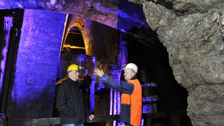 Bergbauverein springt auf Festzug auf