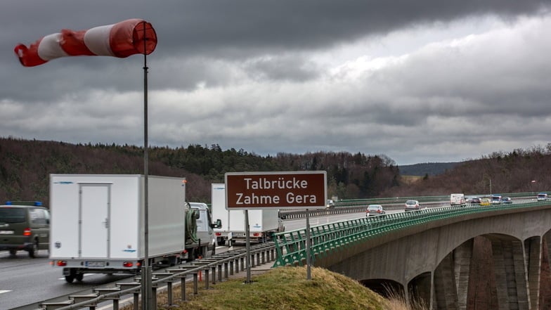 Sturmböen in Sachsen: Was Autofahrer beachten sollten