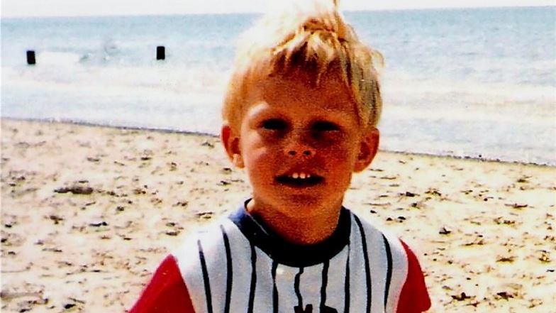 Der Görlitzer Junge im Jahr 1994. Zum Wasser zog es ihn auch damals als Fünfjährigen schon.