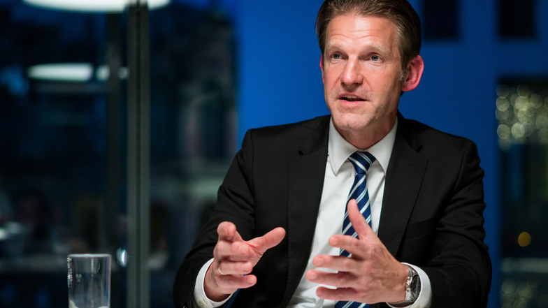SAP-Deutschland-Chef Daniel Holz lobt sächsische Voraussetzungen für das Internet der Dinge.