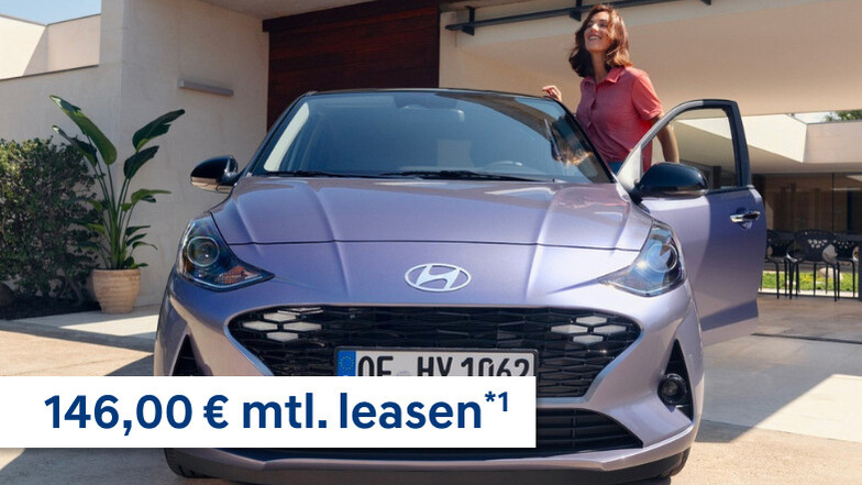 Dieser Kleine bringt Sie ganz groß raus! Mit seinem frischen und ausdrucksstarken Design und viel Hightech-Komfort ist der Hyundai i10 ein idealer Gefährte. (Hyundai i10 Select 1.0 46 kW (63 PS), 5-Gang-Schaltgetriebe: Energieverbrauch kombiniert: 5,5 l/100 km; CO2-Emissionen kombiniert: 125 g/km; CO2-Klasse: D;)