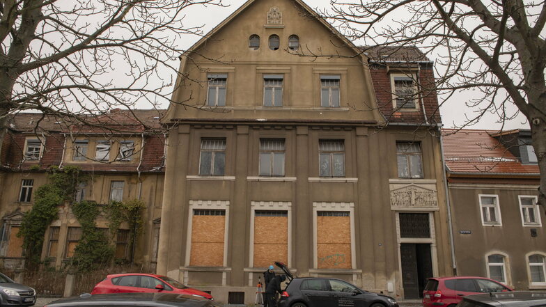 Die ehemalige Poliklinik an der Mozartallee in Großenhain wird ein Mehrfamilienhaus.