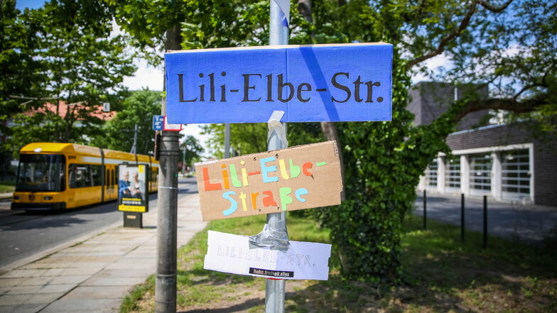 Lili-Elbe-Straße in Dresden: nach Einweihung Schild gestohlen