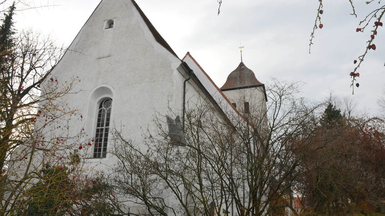 Die evangelische Johanneskirche wird auch als „Burg“ von Reichenbach bezeichnet.