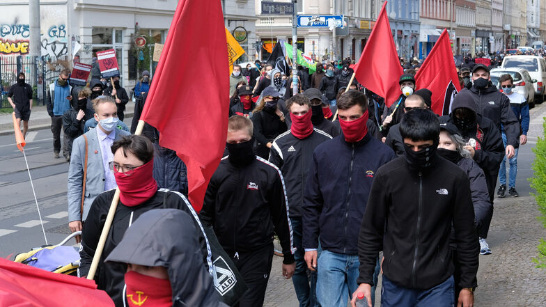 Demonstration am 1. Mai in Connewitz.